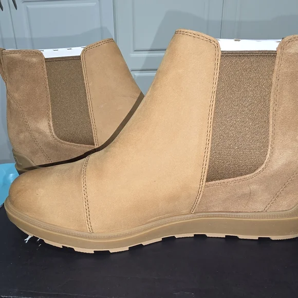 Sorel Women's II Chelsea Boots - Picture 2 of 10